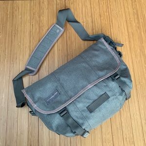 Timbuk2 Gray Pink Tweed messenger bag